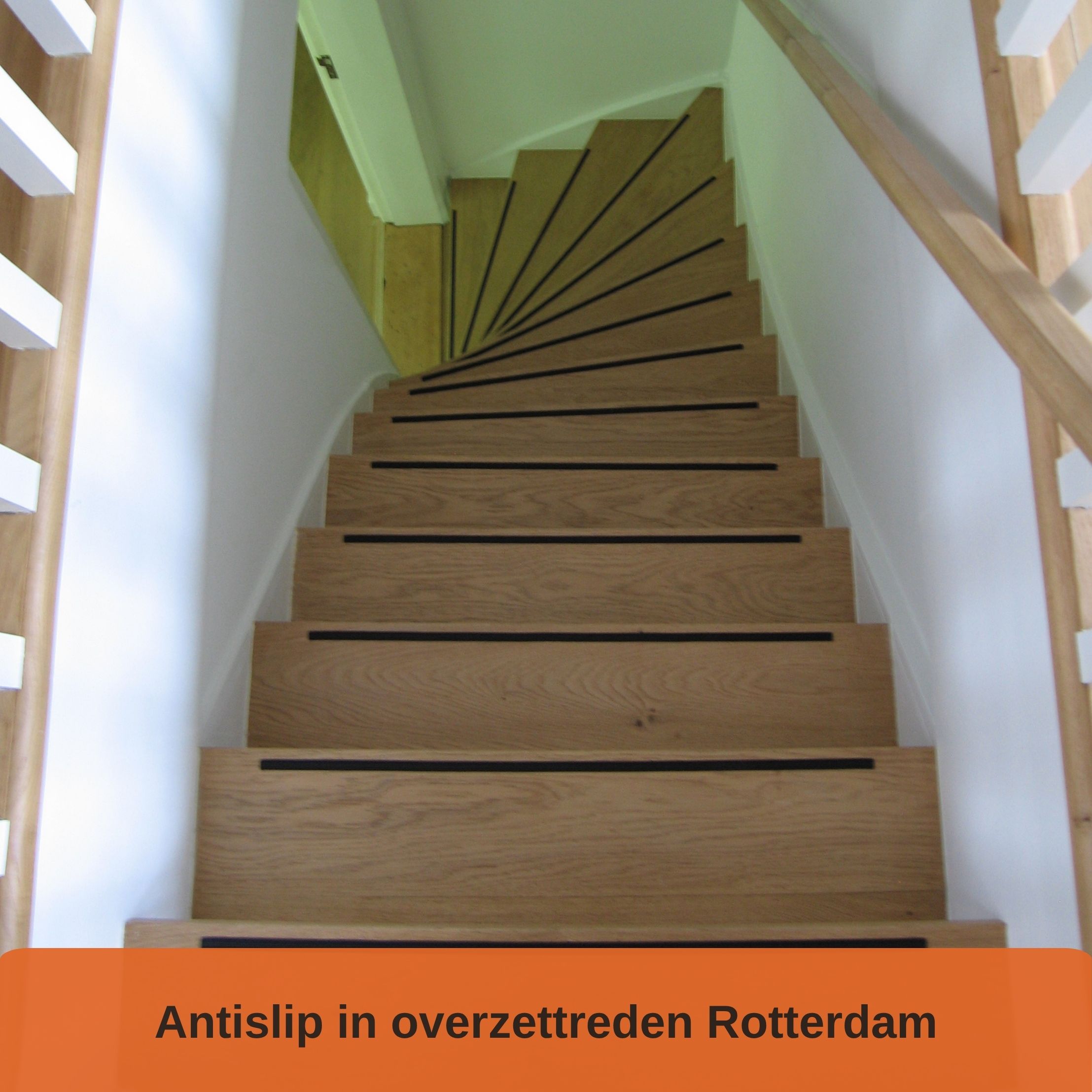 Overzettreden_met_antislipstrips_Rotterdam